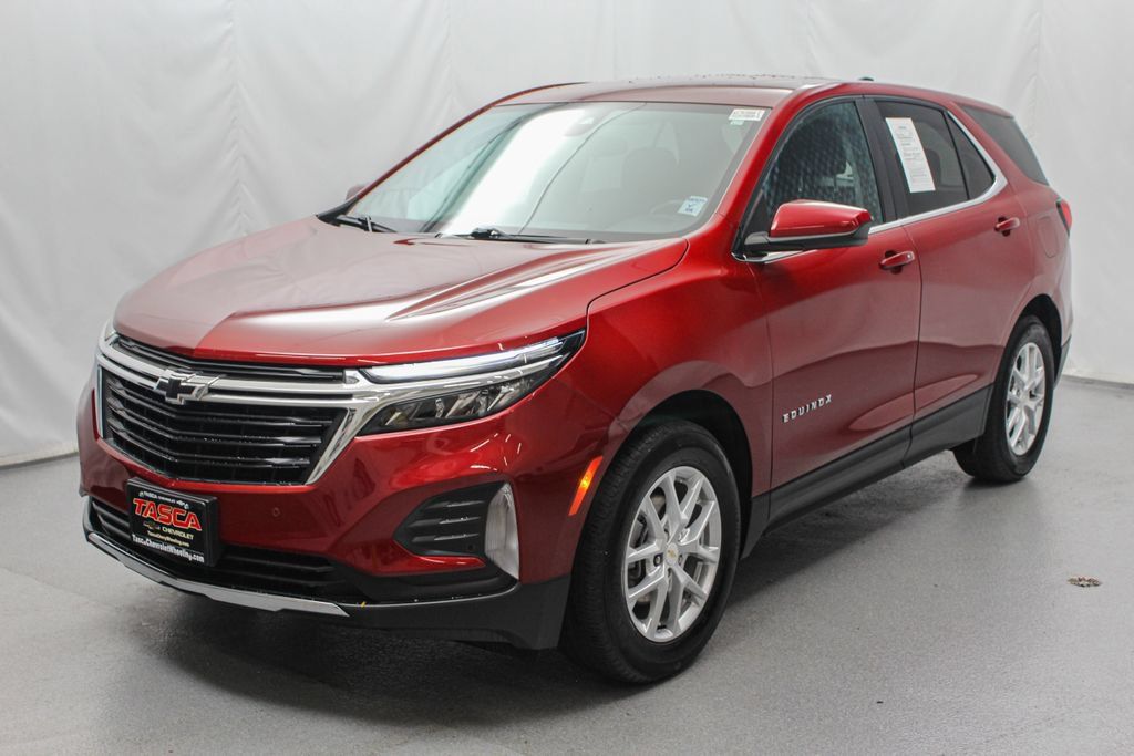 Used 2024 Chevrolet Equinox LT w/ LPO, Floor Liner Package FWD image 6