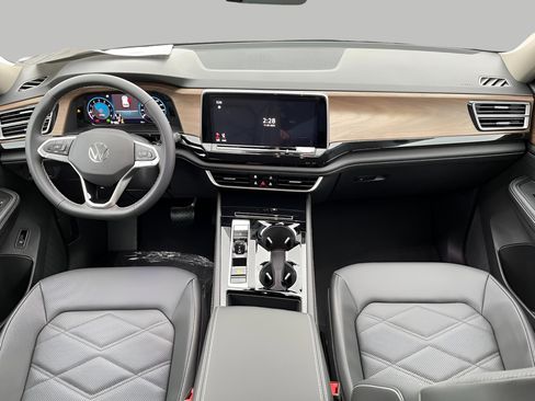 New 2026 Volkswagen Atlas SE AWD/4WD image 9