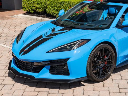 Used 2024 Chevrolet Corvette Z06 w/ Stealth Interior Trim Package image 23