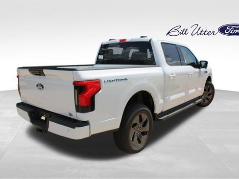 New 2025 Ford F150 Lightning Flash image 3