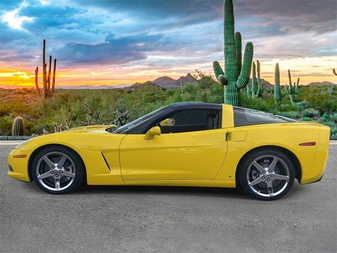 Used 2008 Chevrolet Corvette Coupe w/ Preferred Equipment Group image 6
