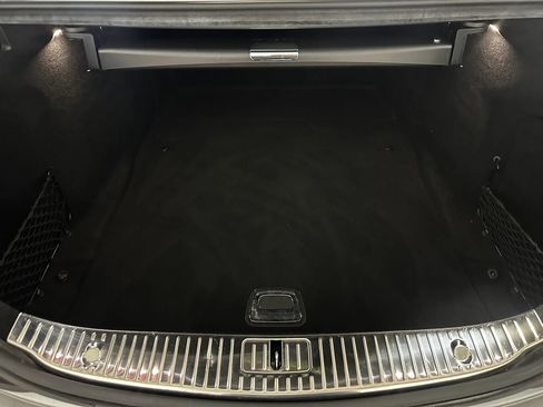Used 2015 Mercedes-Benz S 550 4MATIC Sedan image 16