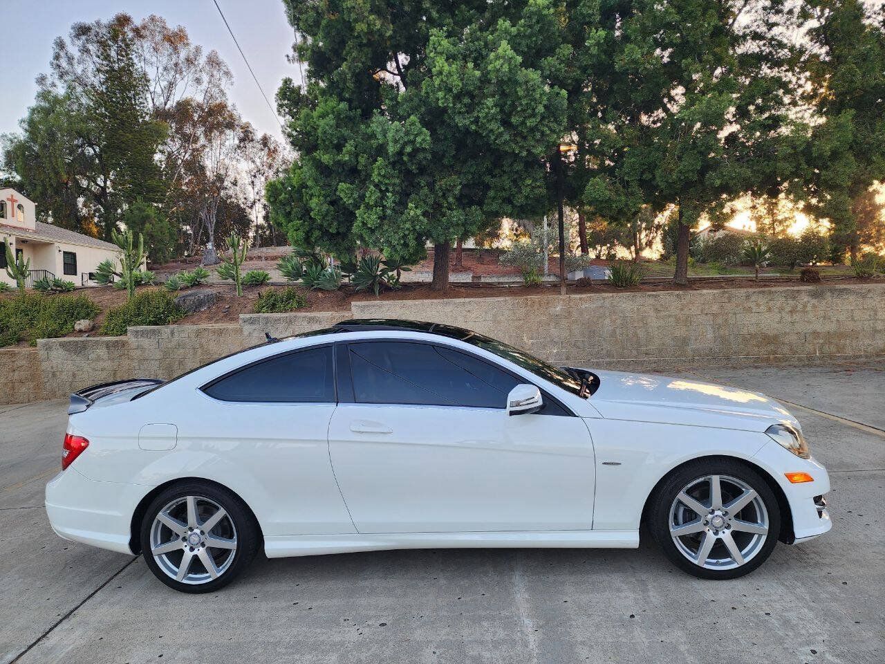 Used 2013 Mercedes-Benz C 250 Coupe image 5