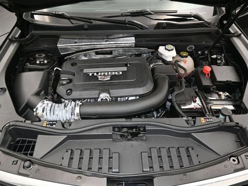 Used 2024 Cadillac XT4 Premium Luxury FWD image 24