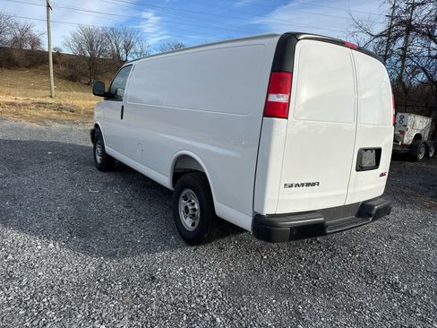 New 2025 GMC Savana 2500 w/ Driver Convenience Package RWD image 4