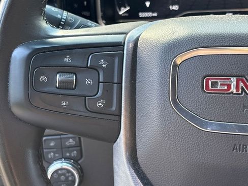 Used 2024 GMC Sierra 1500 SLT image 18