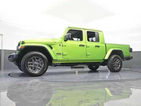 Used 2025 Jeep Gladiator Sport AWD/4WD image 51
