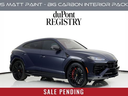 Used 2025 Lamborghini Urus SE AWD/4WD image 1