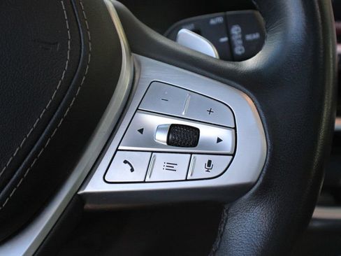 Used 2025 BMW X7 xDrive40i AWD/4WD image 16