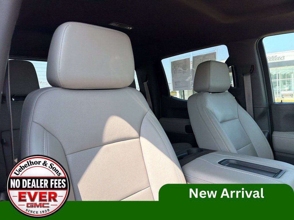 Used 2021 GMC Sierra 1500 SLT w/ SLT Convenience Package AWD/4WD image 4