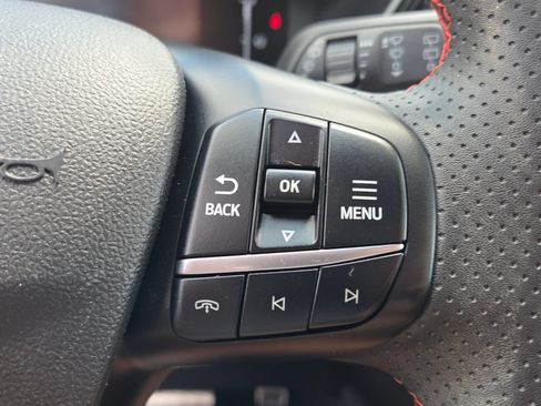 Used 2023 Ford Escape ST-Line FWD image 27