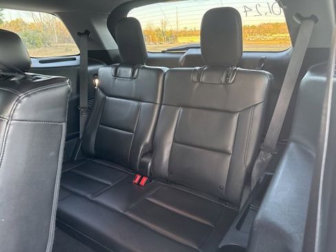 Used 2023 Ford Explorer XLT w/ Equipment Group 202A image 13