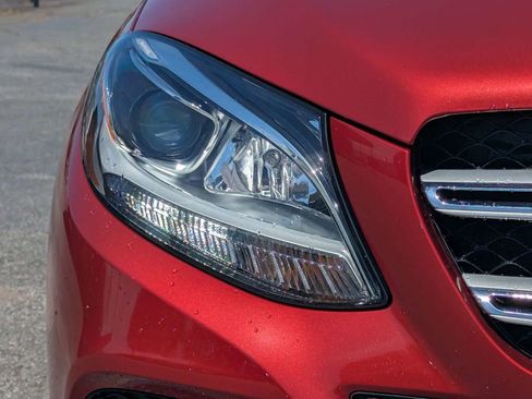 Used 2016 Mercedes-Benz GLE 350 4MATIC w/ Premium Package image 11