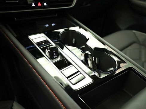 New 2026 Volkswagen Atlas Peak Edition image 21