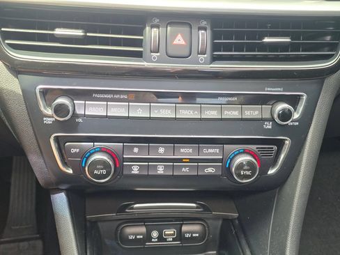 Used 2019 Kia Optima S w/ S Panoramic Sunroof Package FWD image 36