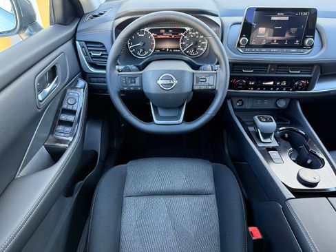 New 2026 Nissan Rogue SV AWD/4WD image 24