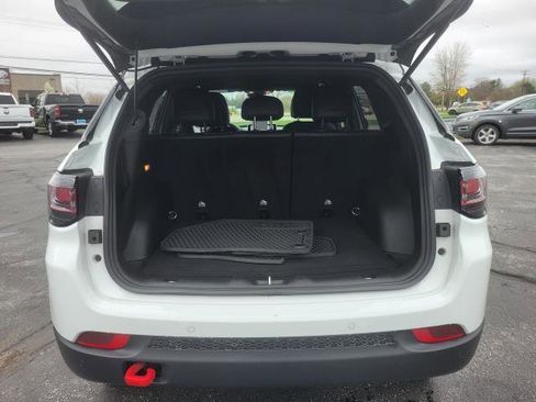 Used 2024 Jeep Compass Trailhawk w/ Trailhawk Elite Group image 34