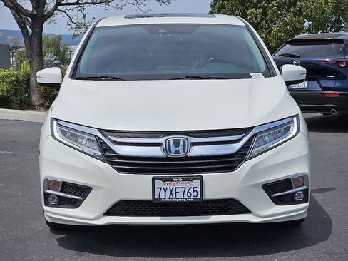 Used 2018 Honda Odyssey Elite image 7