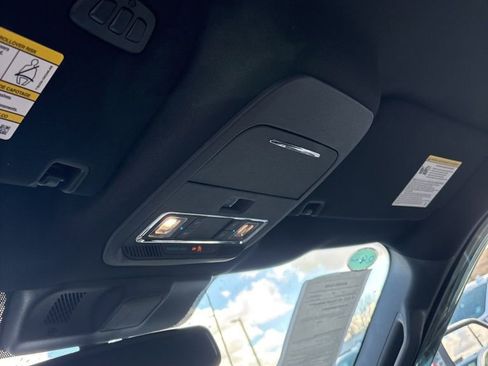 Used 2023 Ford F150 Lariat image 14