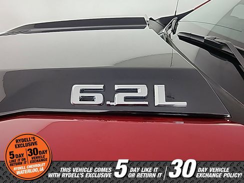 Used 2025 Chevrolet Silverado 1500 LT Trail Boss w/ Convenience Package II image 16