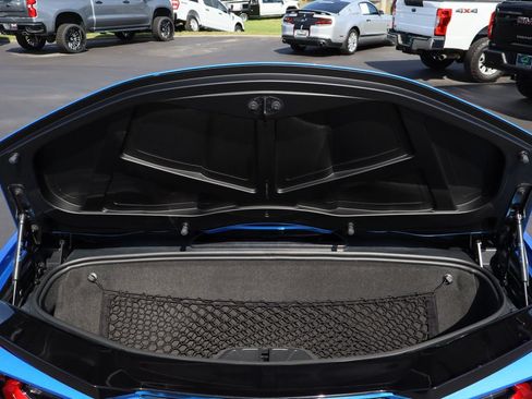 Certified 2025 Chevrolet Corvette E-Ray AWD/4WD image 31