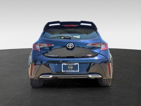 Used 2022 Toyota Corolla XSE FWD image 6