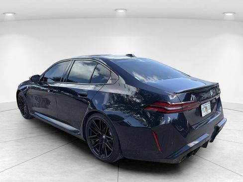 Used 2025 BMW M5 w/ Carbon Package AWD/4WD image 6