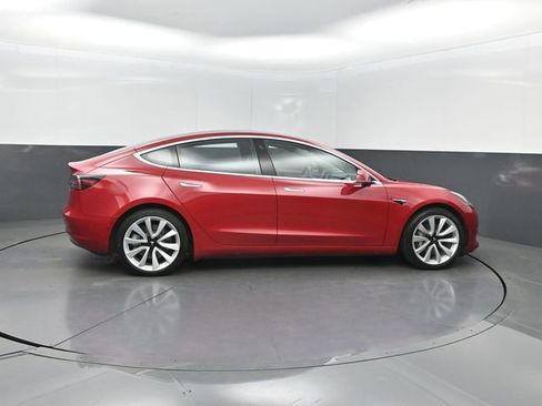 Used 2018 Tesla Model 3 Long Range RWD image 26