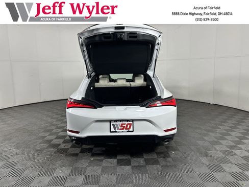 New 2025 Acura Integra A-Spec image 8