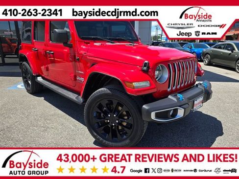 Used 2023 Jeep Wrangler Unlimited Sahara w/ Cold Weather Group AWD/4WD image 1