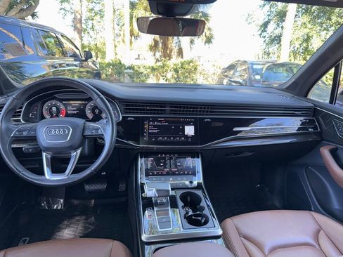 Used 2021 Audi Q7 3.0T Premium Plus image 13