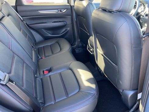 New 2025 MAZDA CX-5 Carbon Edition image 28