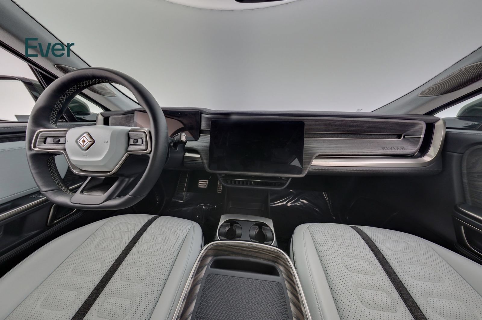 Used 2022 Rivian R1T Adventure AWD/4WD image 26