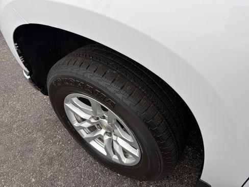 Used 2020 Chevrolet Silverado 1500 LT w/ All-Star Edition image 9