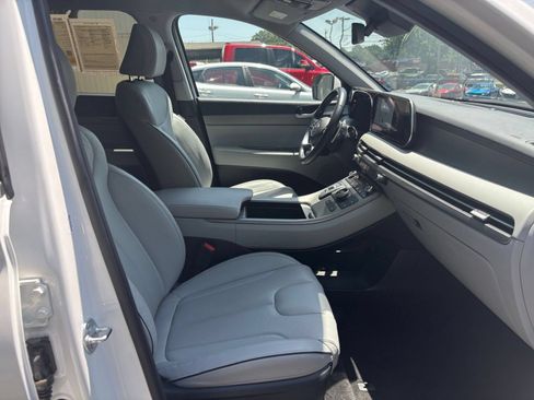 Used 2025 Hyundai Palisade SEL FWD image 24