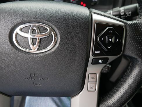 Certified 2024 Toyota 4Runner SR5 Premium image 26