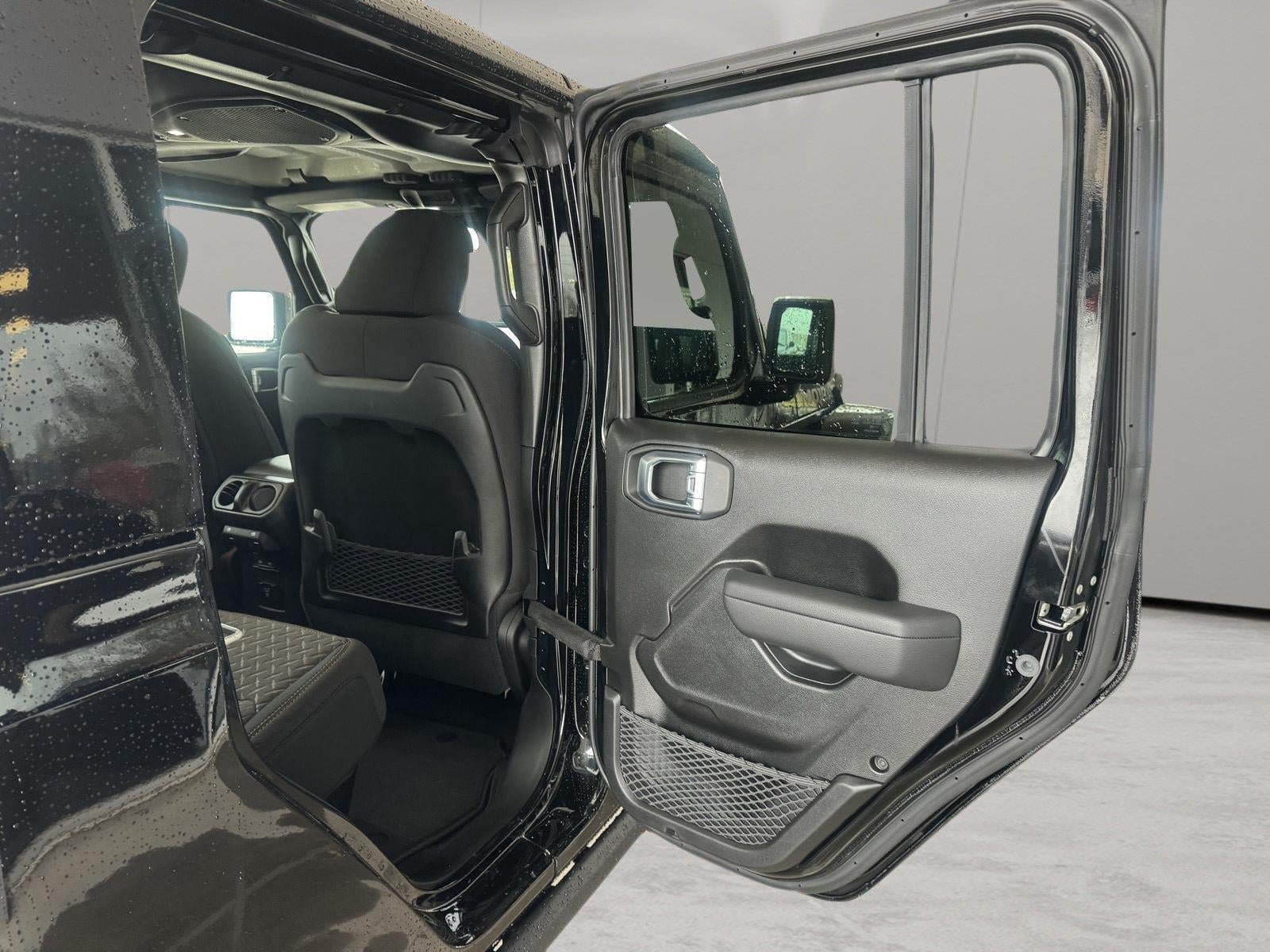 New 2026 Jeep Gladiator Mojave AWD/4WD image 23