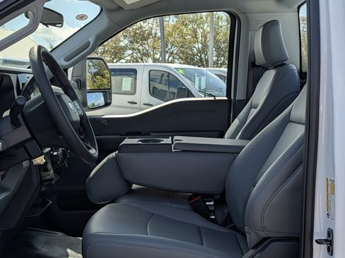 New 2026 Ford F250 XL image 16