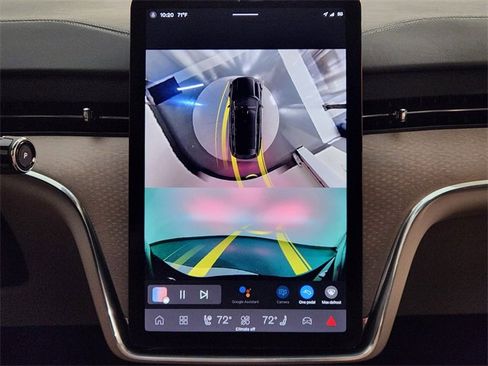 New 2025 Volvo EX90 Ultra w/ Protection Package Premier image 18