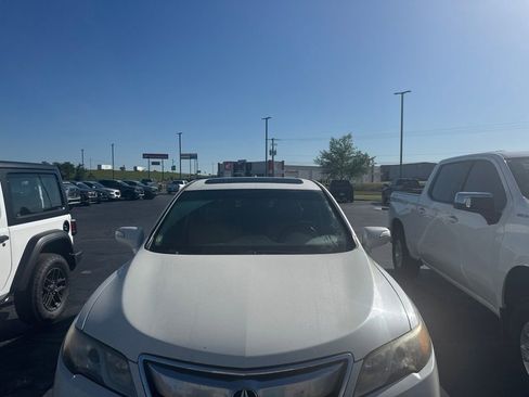 Used 2015 Acura RDX AWD image 3