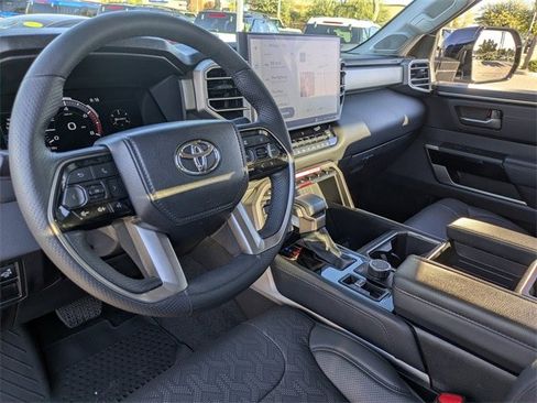 Used 2024 Toyota Tundra Limited image 18