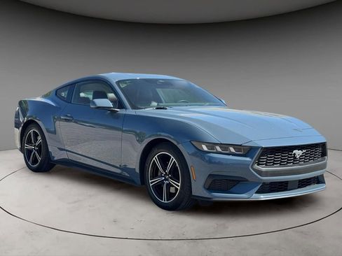 Used 2025 Ford Mustang Premium RWD image 14