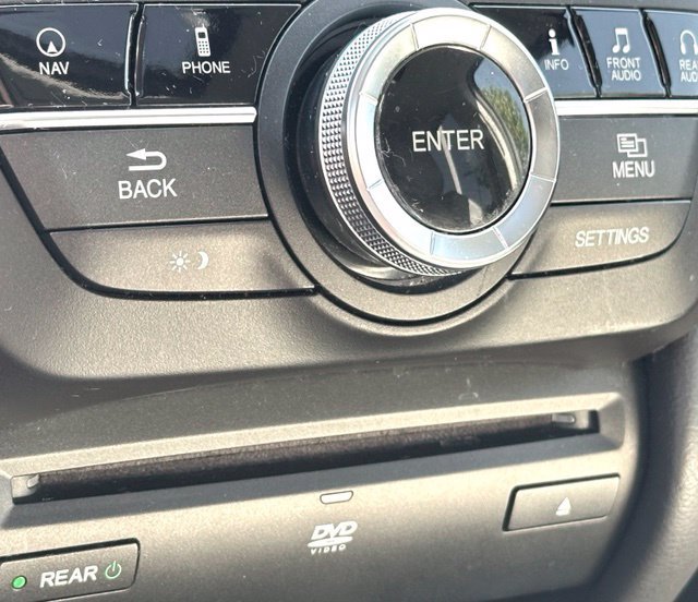 Used 2016 Acura MDX SH-AWD image 24