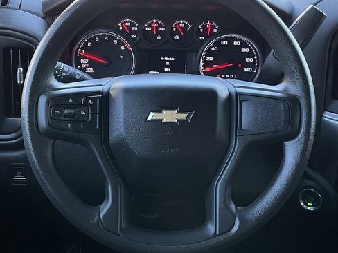 Used 2023 Chevrolet Silverado 1500 Custom image 13