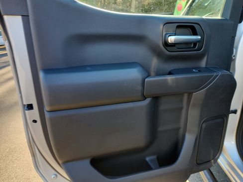 Used 2019 Chevrolet Silverado 1500 W/T w/ Trailering Package image 36