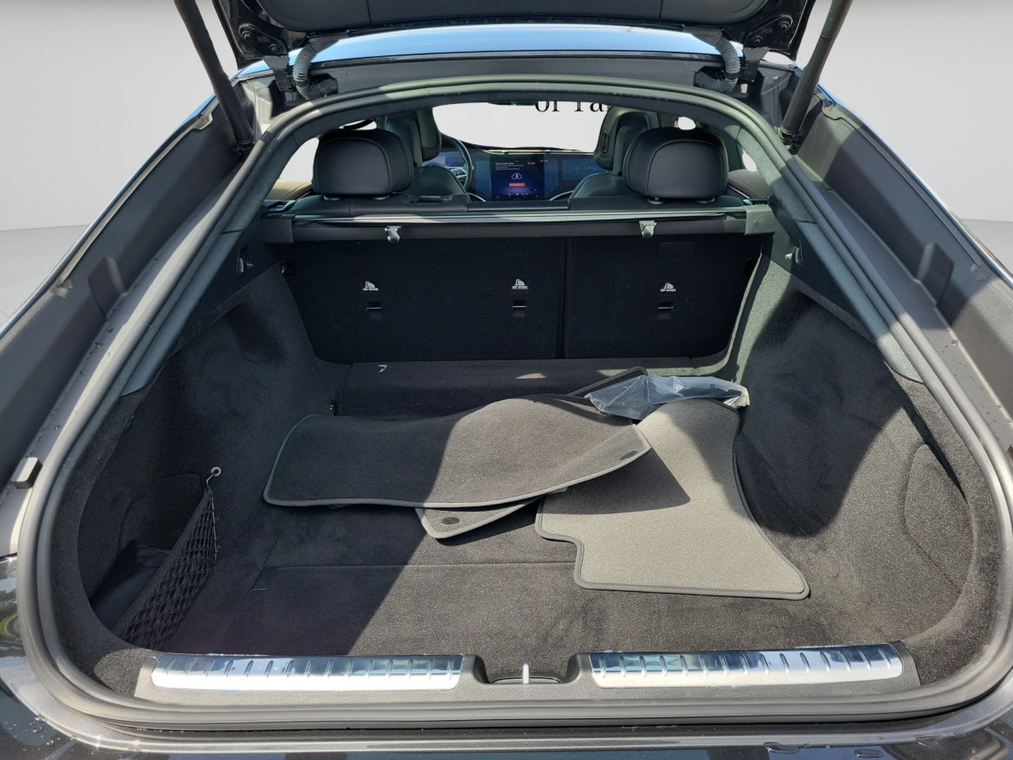 Certified 2024 Mercedes-Benz EQS 580 4MATIC Sedan image 6