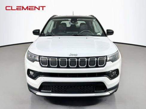 Used 2022 Jeep Compass Limited AWD/4WD image 2