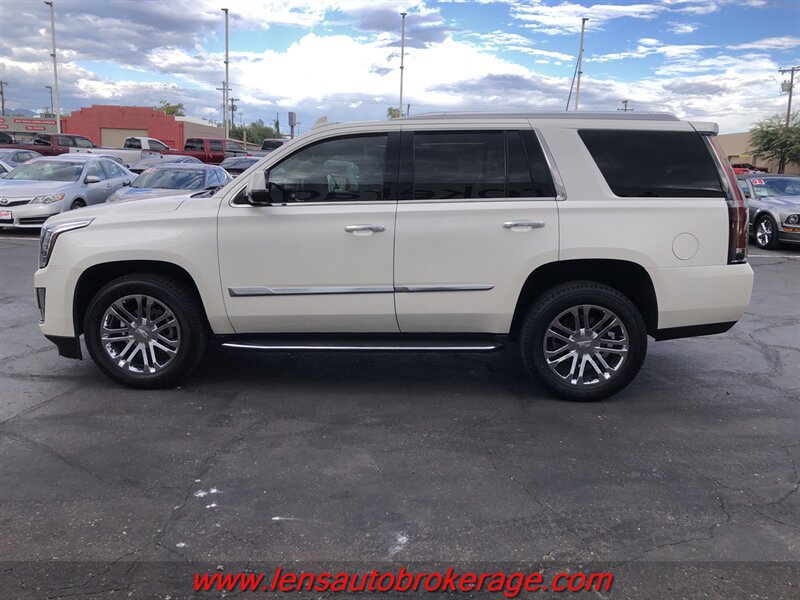 Used 2015 Cadillac Escalade 2WD image 5