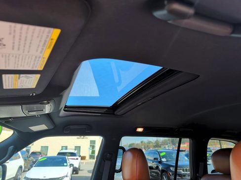 Used 2024 INFINITI QX80 Sensory image 27