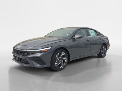 New 2026 Hyundai Elantra Limited w/ Cargo Package FWD image 7